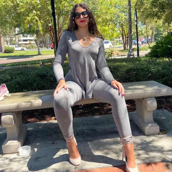 Lounging ✨ Live in & Out Lounge Pant Set. - Picture 9 of 11